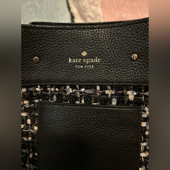 Kate Spade ♠️ Bucket Purse - Picture 2 of 6